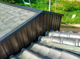 外壁板金材取付